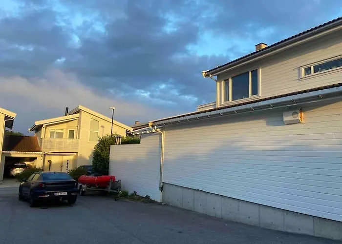 Koselig Kjellerleilighet Ca 25 Minutter Kjoring Fra Sentrum Apartment *